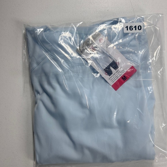 Mondetta Active Long Sleeve Top Polygiene Shirt Light Blue Medium NEW - Picture 9 of 10